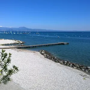 https://campeggio-delle-rose.it-lombardy.com