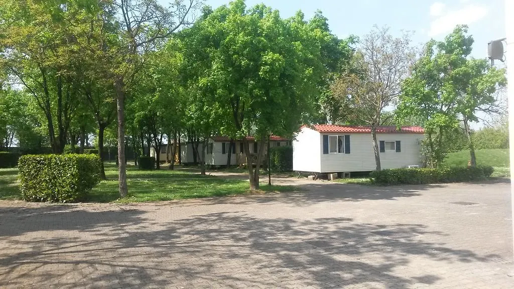 Camping Vicenza Villa Campsite